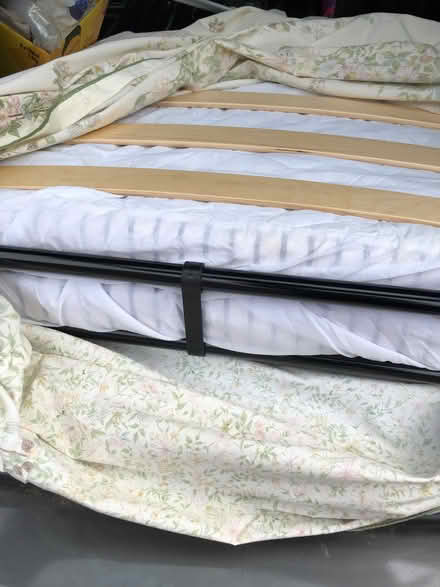 Photo of free Put-u-up bed (Steventon SY8) #1