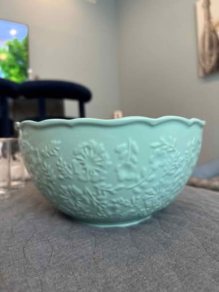 Photo of free Set of 3 Bowls (Bellmore NY) #2