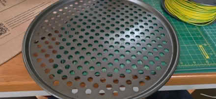 Photo of free 14 inch non stick pizza tray (Sutton SM1) #1