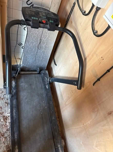 Photo of free Running machine (Selmeston BN26) #1