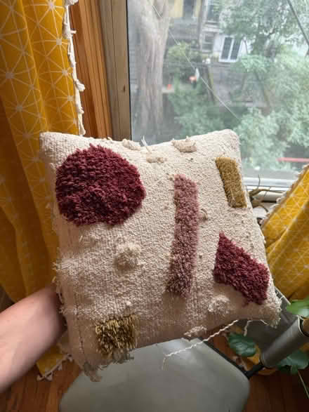 Photo of free Cute tufted pillow (Park slope) #1