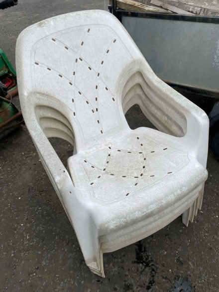 Photo of free 4 Plastic Garden Chairs (Comber BT23) #1