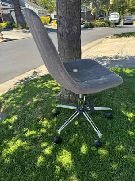Photo of free Desk chair (Los Gatos Woods) #4