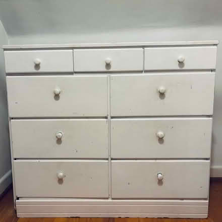 Photo of free used dresser (Larchmont, Norfolk) #1