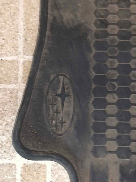 Photo of free OEM 2017 Subaru Impreza Floor Mats (Maynard) #2