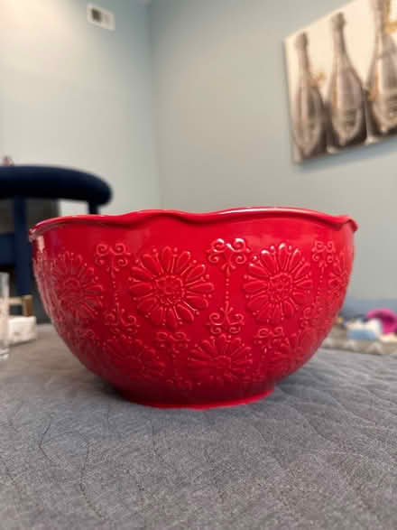 Photo of free Set of 3 Bowls (Bellmore NY) #3