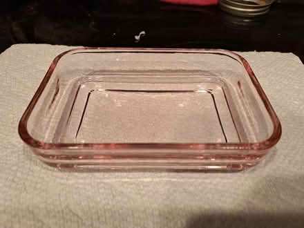 Photo of free Pink Glass Soap Dish (94002 Continentals/Ralston) #1