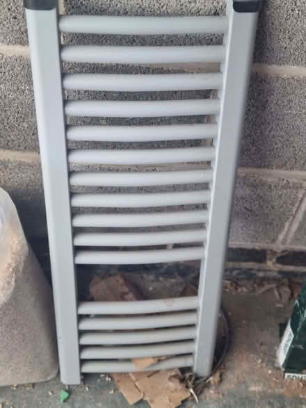Photo of free Small Radiator/Towel rail (Heanor DE75) #1
