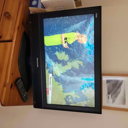 Photo of free 28 inch TV (NOT SMART) (Esh Winning DH7) #1