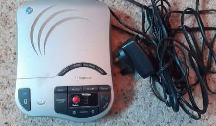 Photo of free Simple Telephone and BT Response Answerphone (Top Amersham HP6) #2