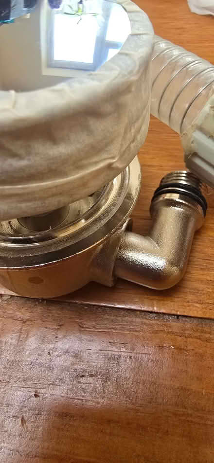 Photo of free Combined bath water outlet and waste. (Sutton SM1) #2