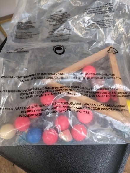 Photo of free Table top pool table with cue and balls (Cowley OX4) #2