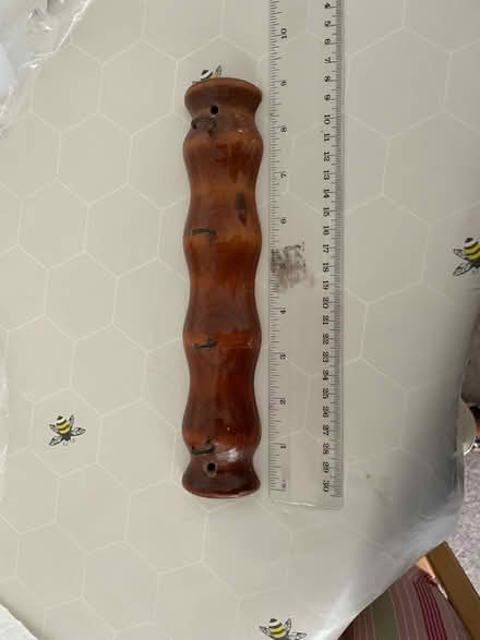 Photo of free Wooden Key holder (Lindfield RH16) #1