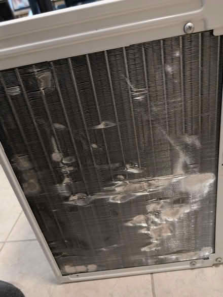 Photo of free Air conditioner (Oakville) #4