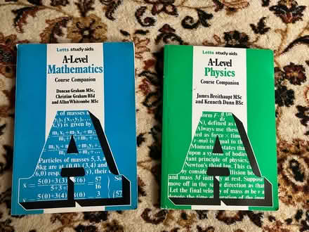 Photo of free A-level & GCSE books (Ruislip UB10) #4