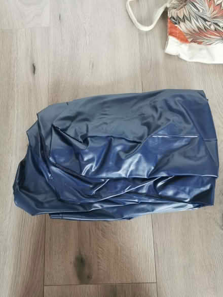 Photo of free Air mattress (Willesden) #2