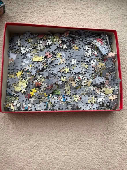 Photo of free 1,000 piece puzzle (Tunbridge Wells) #2
