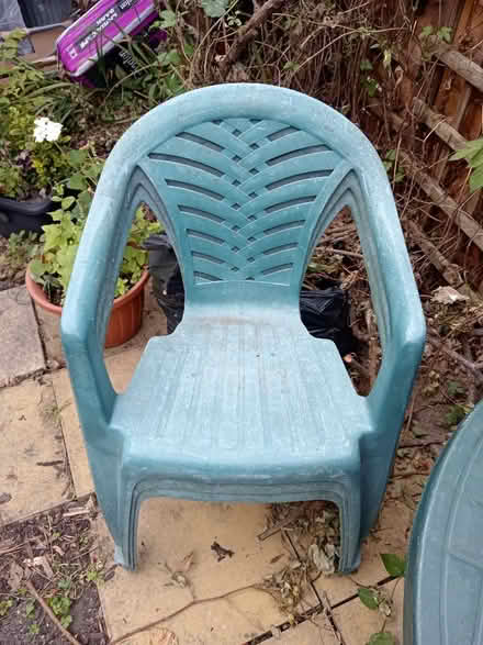 Photo of free Garden Table With 4 Chairs (CT1) #2