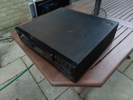 Photo of free Kenwood CD multiplayer (Broadstone BH18) #3