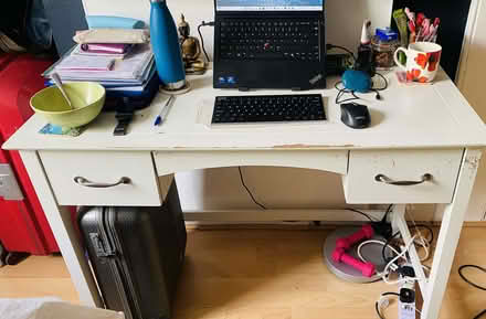 Photo of free Study desk (Wimbledon SW19) #1