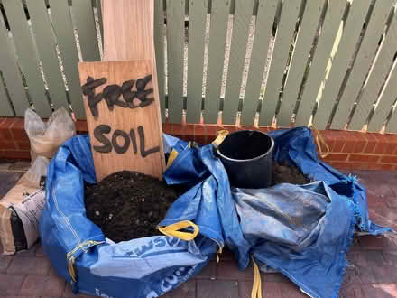 Photo of free Good quality soil (Kemptown BN2) #2