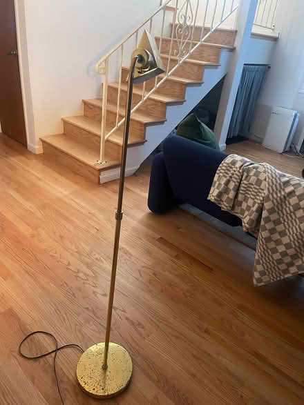 Photo of free Retro MCM brass floor lamp (Near Gibbs Park) #1