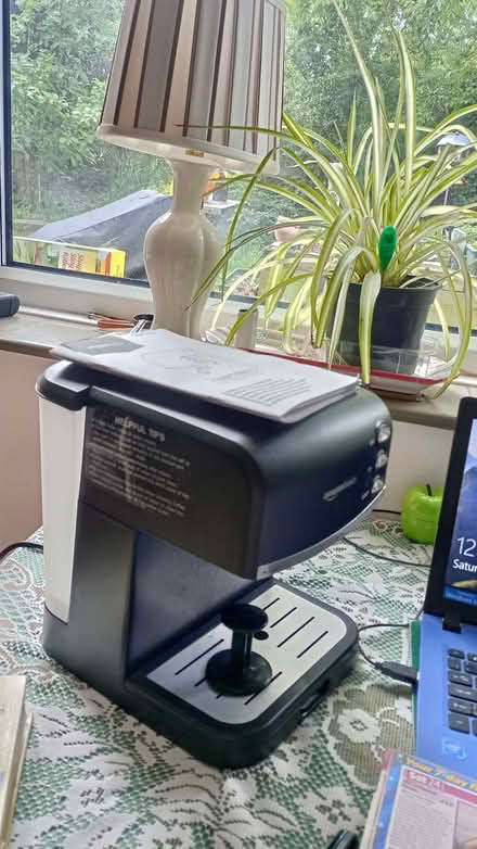 Photo of free coffee machine (Streatham Park SW16) #1