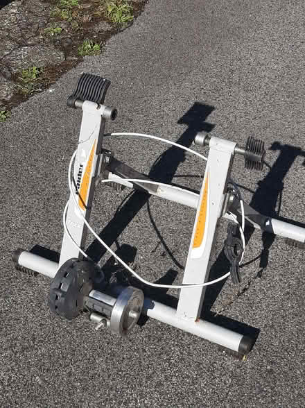 Photo of free Cycle trainer (Crookesmoor S6) #2