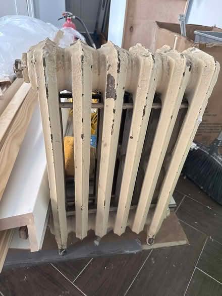 Photo of free Old radiator (Upper East Side) #1