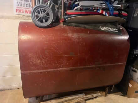Photo of free 250 gallon oil tank (Clinton NJ) #1