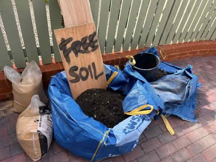 Photo of free Good quality soil (Kemptown BN2) #1