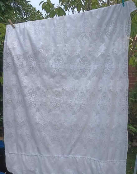 Photo of free Net curtain (LU7 Leighton Buzzard) #1