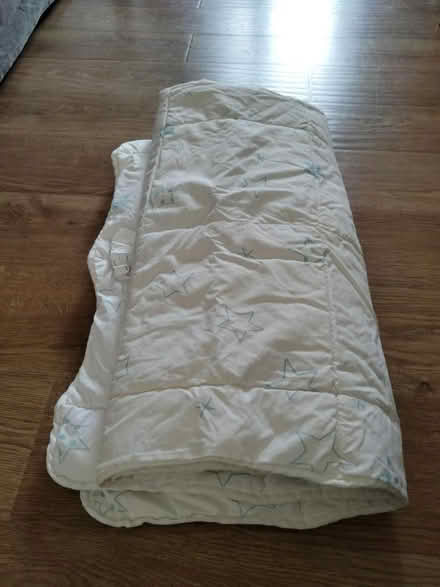 Photo of free IKEA baby quilt (B47) #1