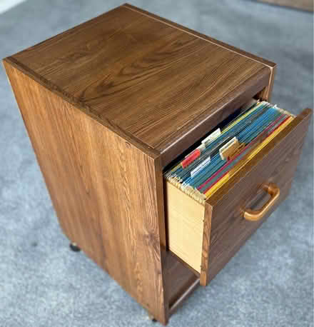 Photo of free 2-drawer filing cabinet (Newark NG24) #2