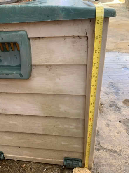 Photo of free Outdoor plastic storage box (Northwood HA6) #4