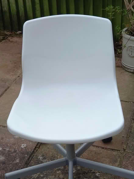 Photo of free Swivel chair (Cranleigh GU6 7AJ) #1