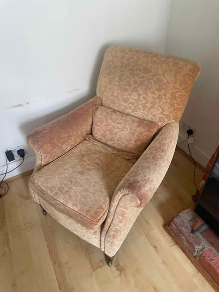 Photo of free Armchair (Leighton Buzzard LU7) #2
