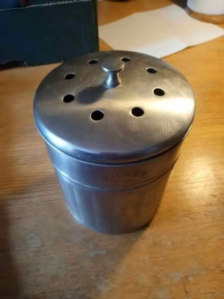 Photo of free Kilner stainless steel compost caddy (Blackbird Leys OX4) #2