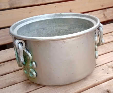 Photo of free Heavy metal pot (Orton Goldhay) #1