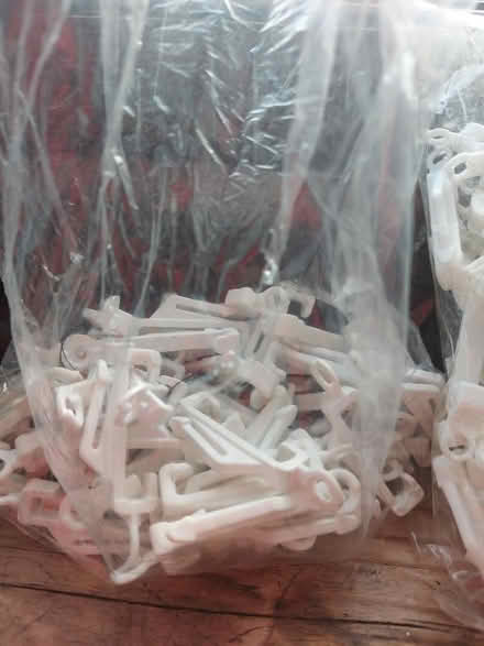 Photo of free 'Swish' curtain hooks/gliders (Presteigne LD8) #2