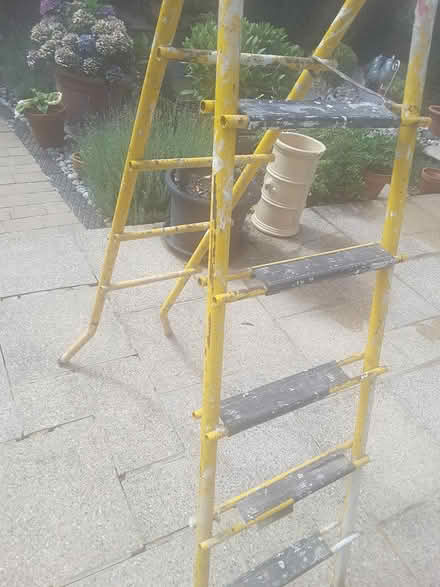 Photo of free Step ladder (HP13 near railway station) #1