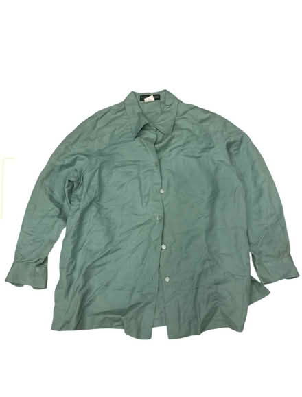 Photo of free Harve Benard Woman’s Top (Brooklyn Storage) #1