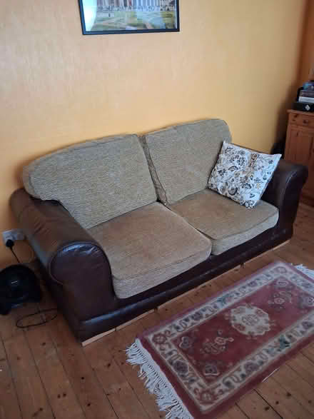Photo of free 2 seater bed sette (Gorebridge EH23) #1