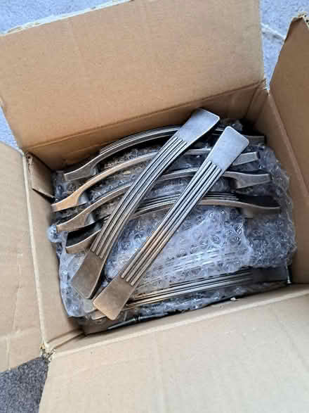 Photo of free 18x kitchen cabinet handles - like new (Allerton L18) #1