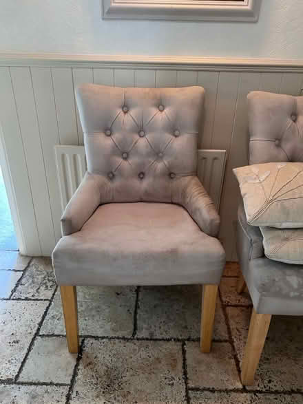Photo of free 4 dining chair (need good clean) (Cottingley BD16) #1