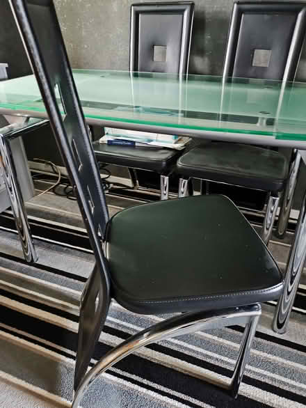 Photo of free Extendable glass dining suite with 6 chairs. (Urpeth DH2) #3