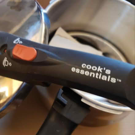 Photo of free 6 liter Stove Top Pressure Cooker (Front Royal) #2