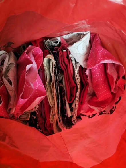 Photo of free Coloured Quilting Fabrics (Pape and Eastern Avenue) #1