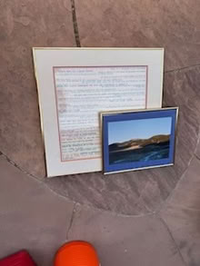 Photo of free picture frames (North side) #1