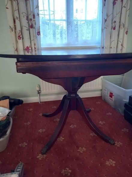 Photo of free Dinning table and Chairs (Cranleigh GU6 7AJ) #1